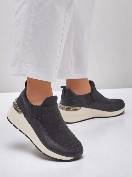 Royalfashion Športové topánky na slip-on pre ženy s kamienkami Elera