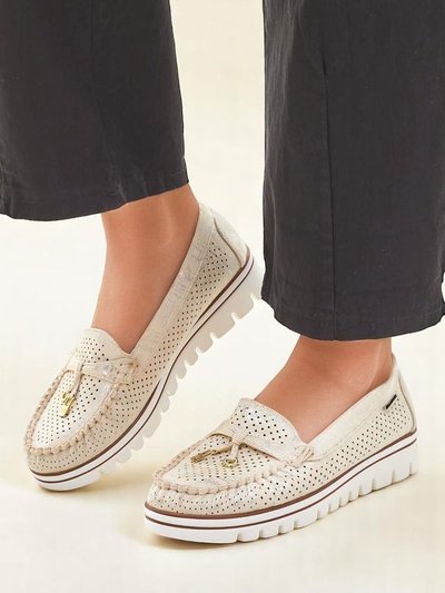 Royalfashion Dámske perforované mokasíny Elissas