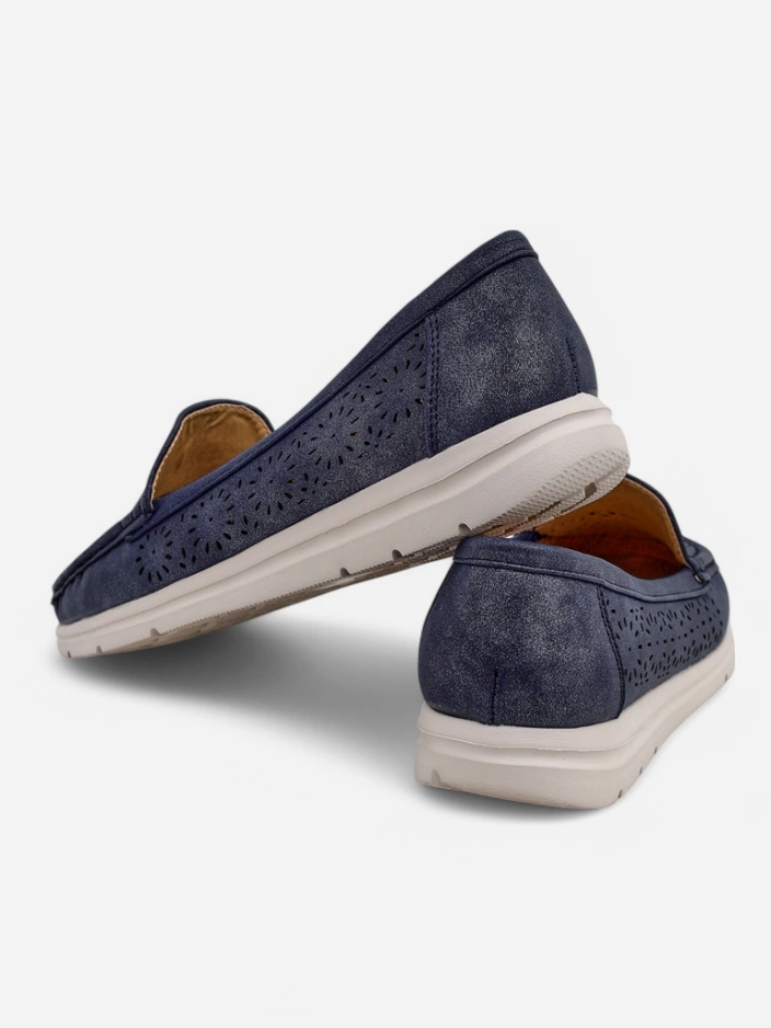 Royalfashion Dámske perforované mokasíny Besset