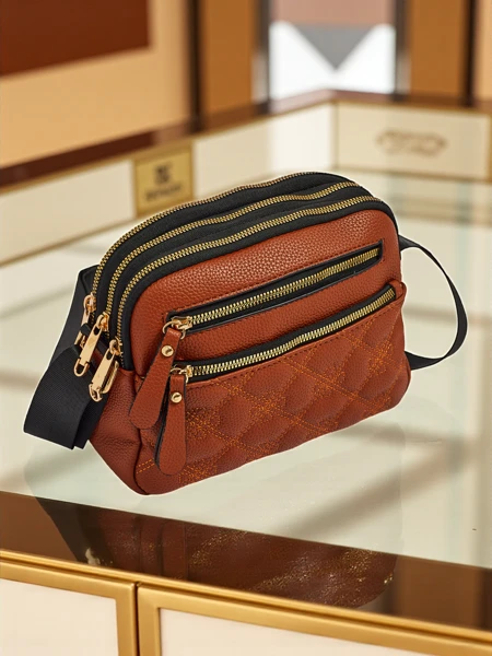 Majhna ženska torbica iz eko usnja Ebony Glow