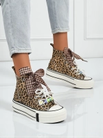 hnedý || vícebarevný