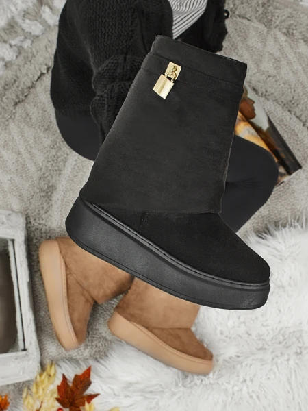 Kratki ženski škornji a'la za sneg z zgornjim delom, ki se zapenja Elizze