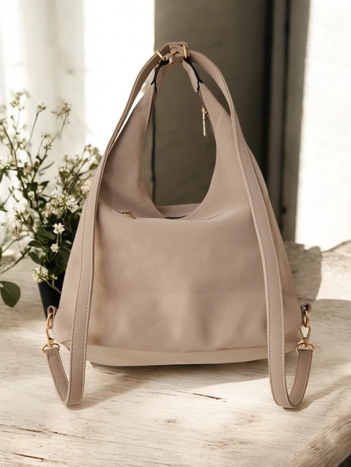 Royalfashion Dámska taška vyrobená z matnej eko-kože s vreckom na prednej strane