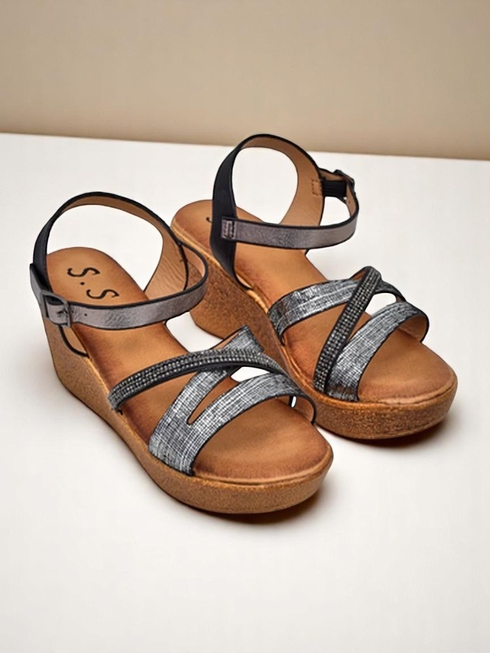 Royalfashion dámske sandále na klinovom opätku s kamienkami a trblietaním Eclat