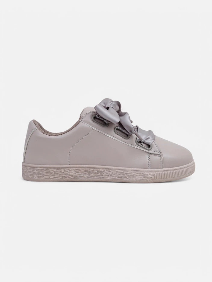 Royalfashion Dámske tenisky z ekologickej kože s dekoratívnymi šnúrkami Etti