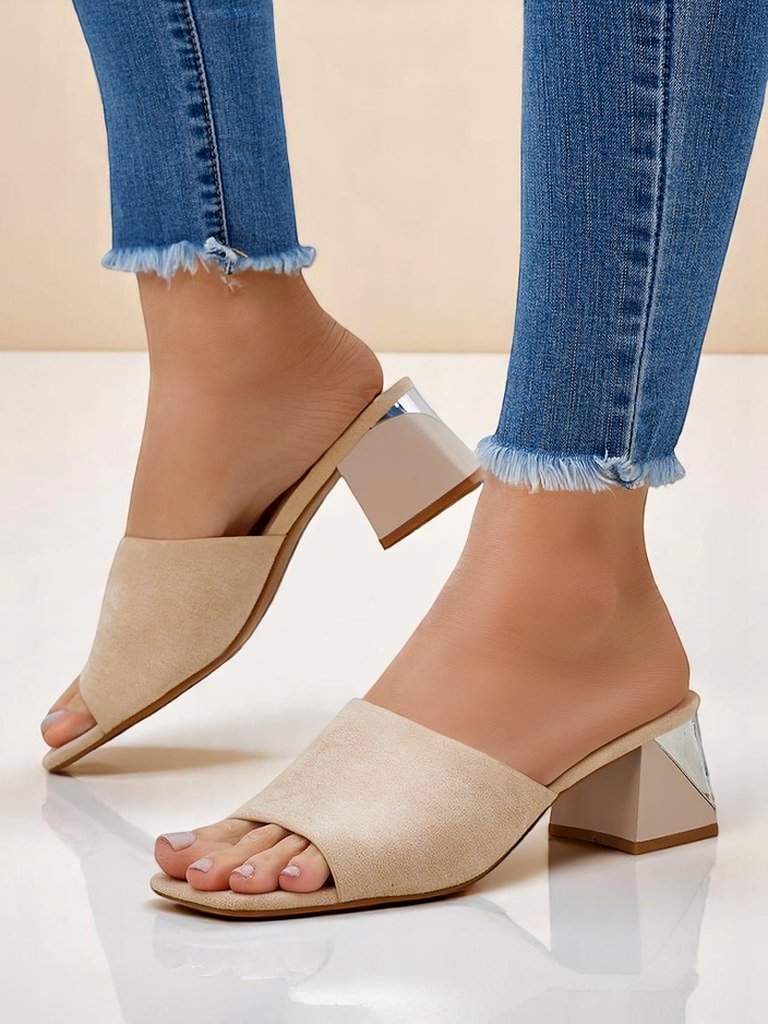 Dámske šľapky Royalfashion s dekoratívnymi opätkami Vollatie