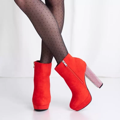 Červené dámske členkové čižmy na vysokom opätku s kubickými zirkónmi Tatinka - Obuv
