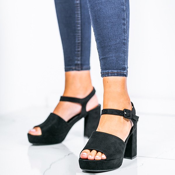 Černé sandály na tlustém sloupku Claris - Boty 1