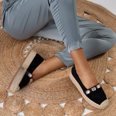 OUTLET Čierne dámske espadrilky s kryštálmi Fenenna - Topánky