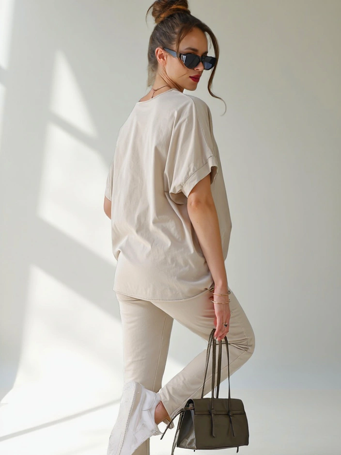 Royalfashion Dámsky bavlnený set s krátkymi rukávmi a rovným strihom nohavíc