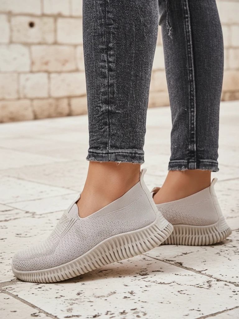 Royalfashion Wsuwane damskie materiałowe buty sportowe Serra