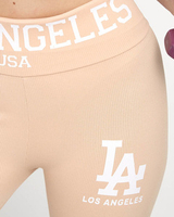 Prášok || béžový