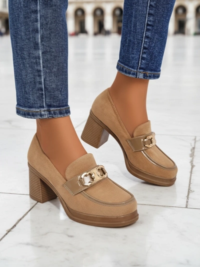 Ženski Loafers Perseida – svetlo rjavi semiš s peto elegantni