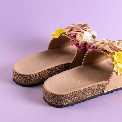 OUTLET Béžové dámske šľapky s kvetmi Florencia - Obuv