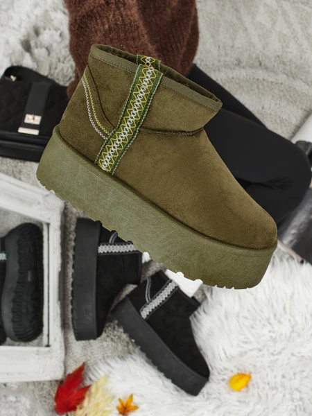 Kratki ženski škornji a'la za sneg Althea