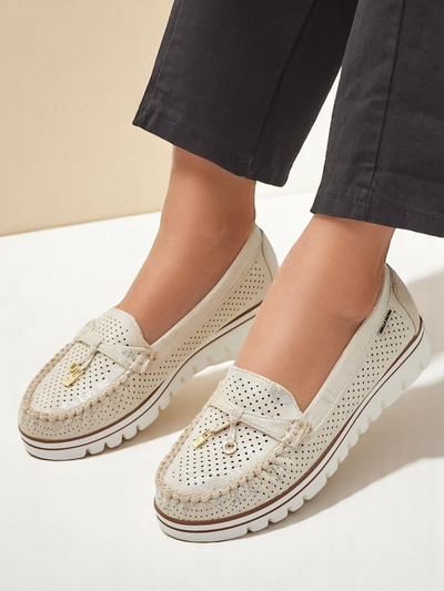 Royalfashion Dámske perforované mokasíny Elissas