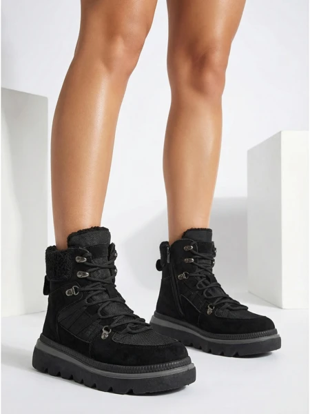 Ženski Gležnjarji Aurora Črni Usnjeni Elegantni za Jesen