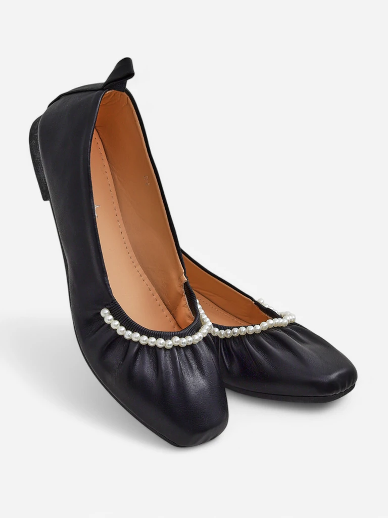 Balerinke Callisto Nero – Črne balerinke iz eko usnja z biseri, nizka peta