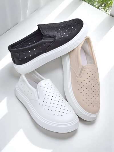 Royalfashion Precháňajúce dámske slip-on topánky Emayla