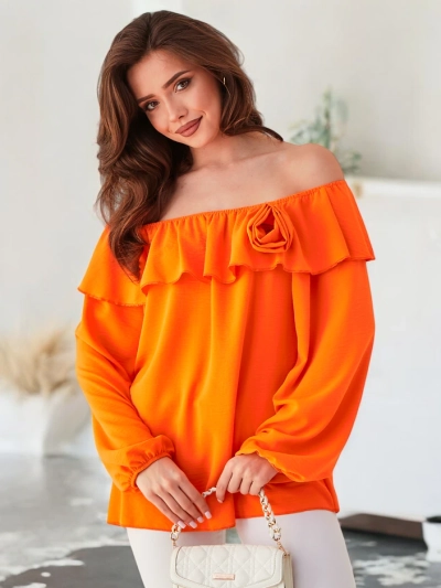 Royalfashion Dámska blúzka v španielskom štýle s volánikmi a kvetom