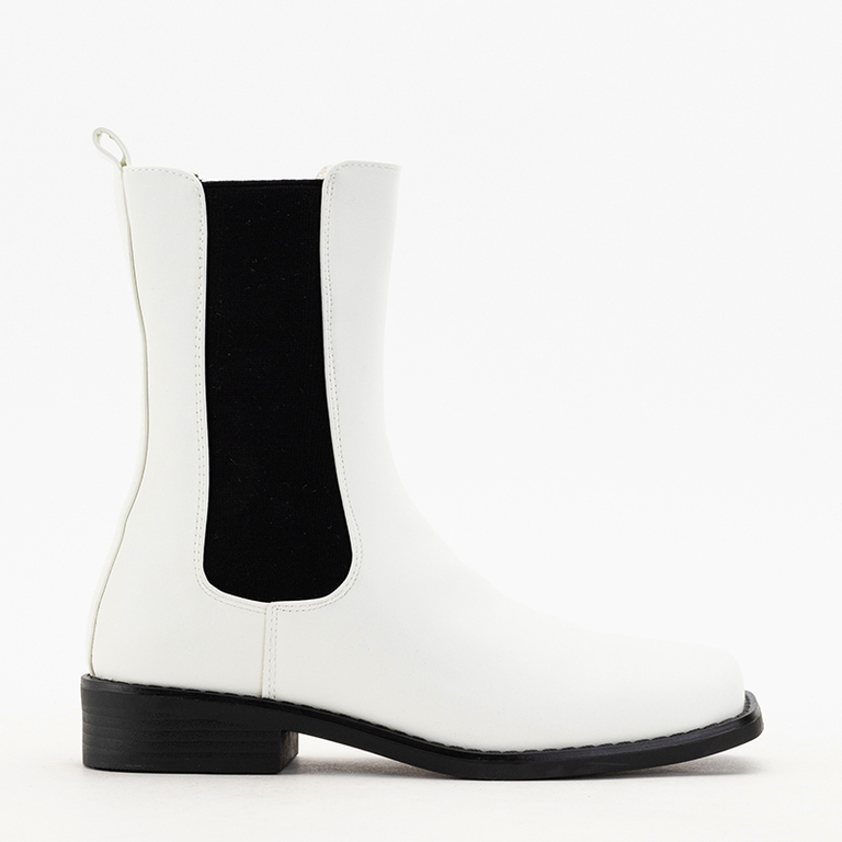 Dámske biele čižmy so štvorcovou špičkou Pyroqe - Obuv