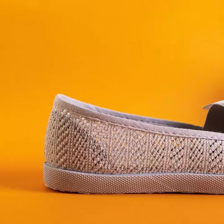 OUTLET Svetlošedá dámska prelamovaná slip-on s mašľou Azaria - Obuv