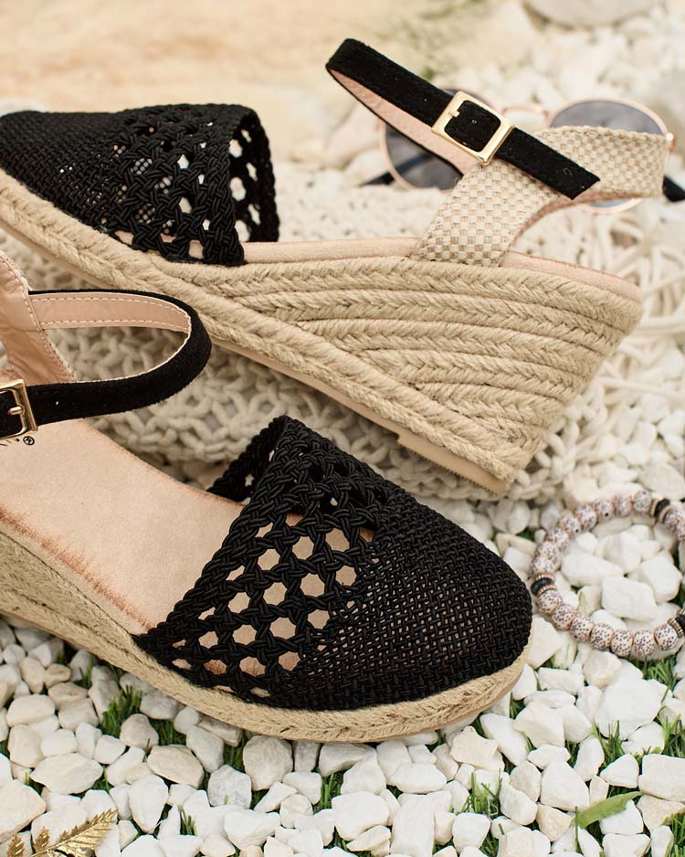 Royalfashion Dámske espadrilky Sintoles na podpätku